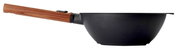 Seitenansicht eines Guss-Woks mit Holzgriff, 24 cm Durchmesser