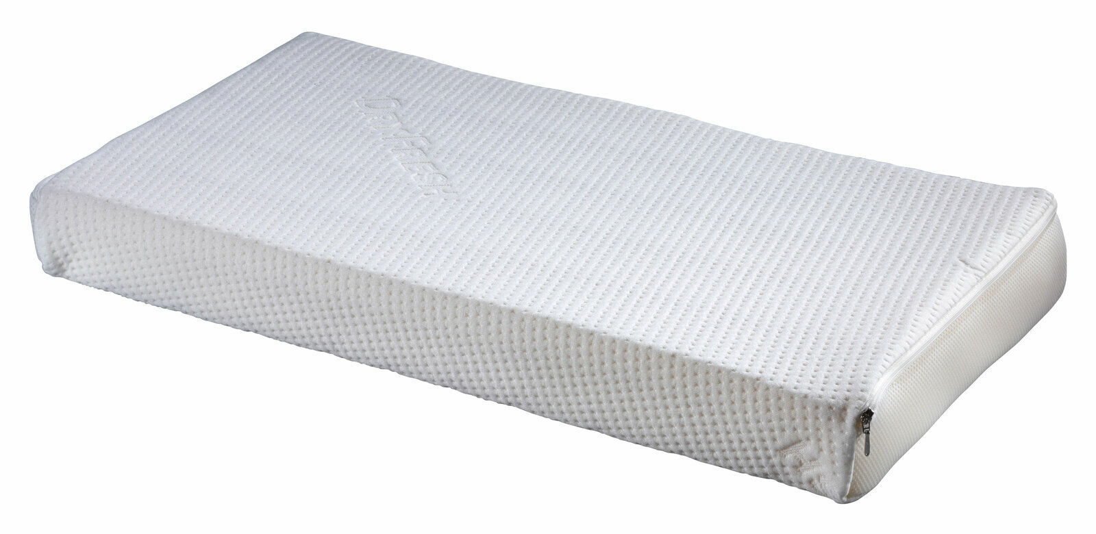 Rechteckiges, weißes Kissen mit strukturierter Oberfläche und Reißverschluss, seitliche Perspektive