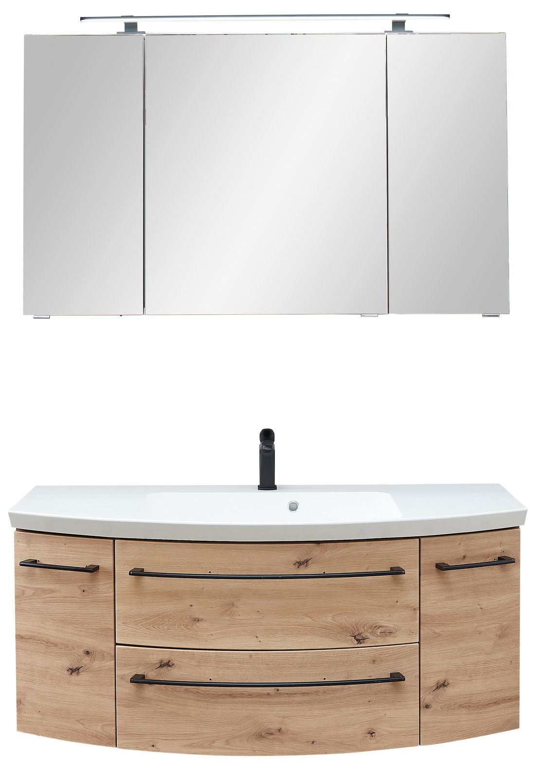 Frontale Ansicht einer dreiteiligen Badkombination mit Spiegelschrank und Waschtisch in Holzoptik.