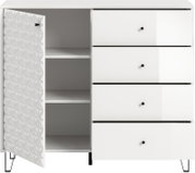 Weiße Kommode/Sideboard mit geöffneter, strukturierter Tür links, vier Schubladen rechts und offenen Regalfächern in der Mitte, schwarze Knöpfe und Metallfüße, Frontansicht.