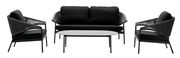 Loungegarnitur bestehend aus einem Sofa, zwei Sesseln und einem Couchtisch, frontal betrachtet.