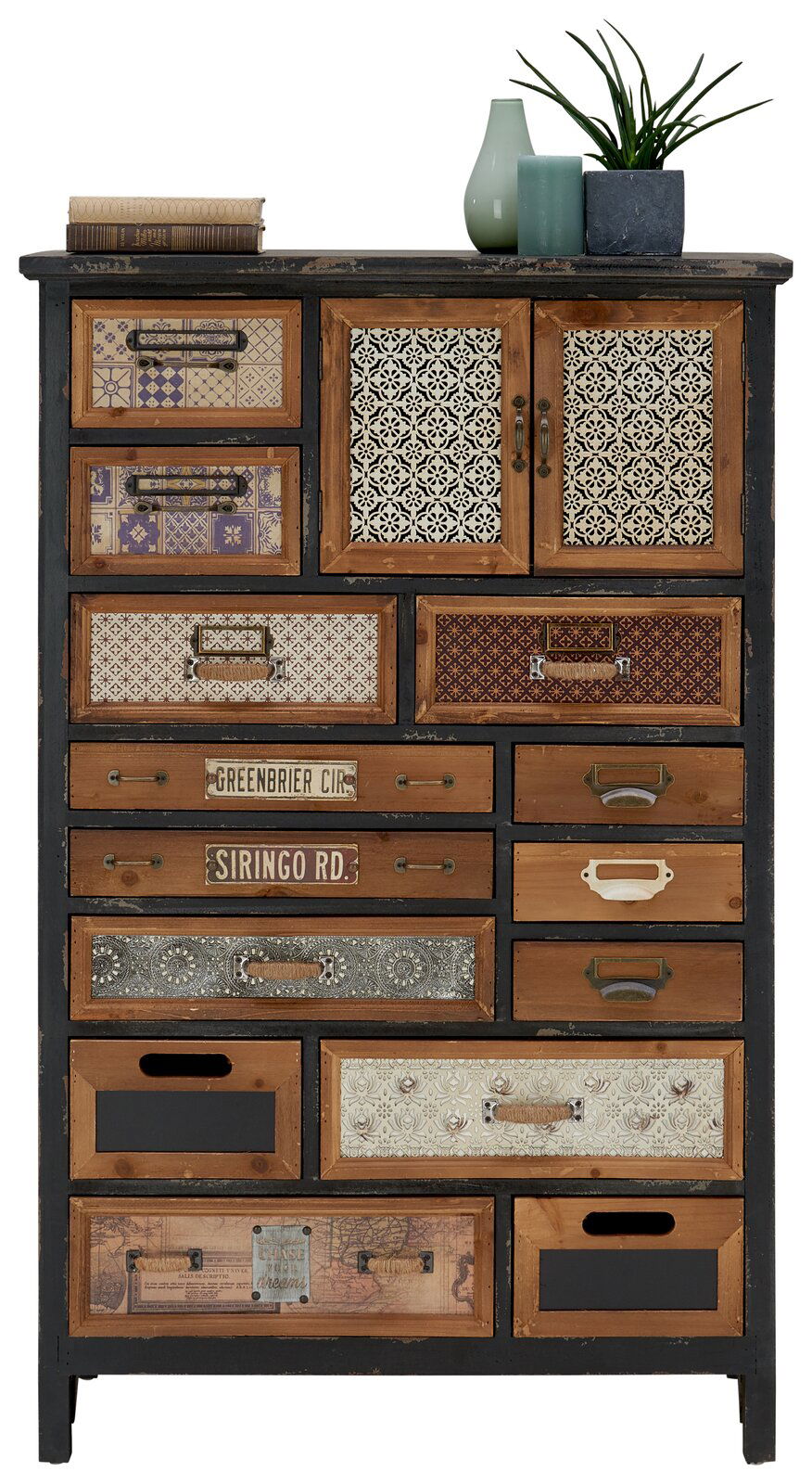 Vielseitige Kommode mit verschiedenen Schubladenfronten im Vintage-Stil, frontal abgebildet.