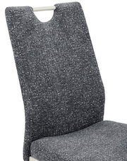 Grauer Schwingstuhl mit gepolsterter Rückenlehne und Sitzfläche, seitliche Perspektive