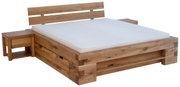 Holzbett mit integriertem Nachttisch, seitliche Perspektive