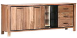 Holz-Sideboard mit zwei Türen, drei Schubladen und einem offenen Regalbereich, aus seitlicher Perspektive
