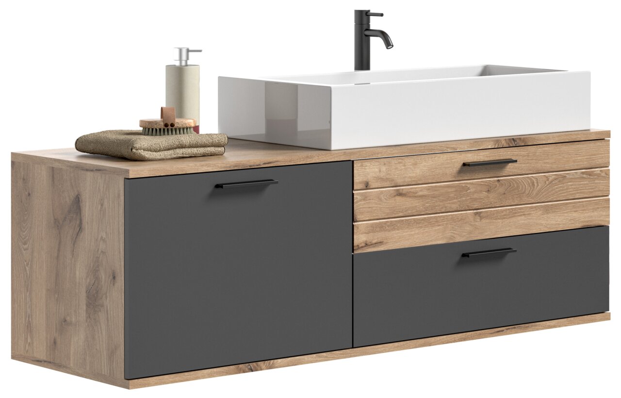 Moderner Waschtisch mit Holz- und Grauelementen, rechteckigem weißen Waschbecken und schwarzem Wasserhahn, seitliche Perspektive.