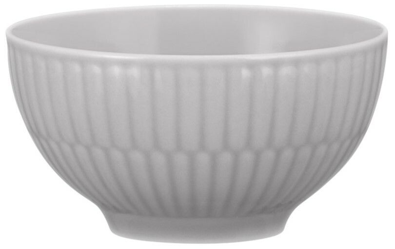Weiße Dipschale aus Porzellan mit geriffelter Oberfläche, seitliche Perspektive