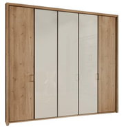 5-türiger Drehtürenschrank aus Holz mit weißen Fronten, Frontalansicht