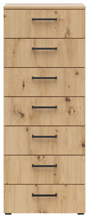 Frontale Ansicht einer Kommode mit sieben Schubladen in Holzoptik und schwarzen Griffen.