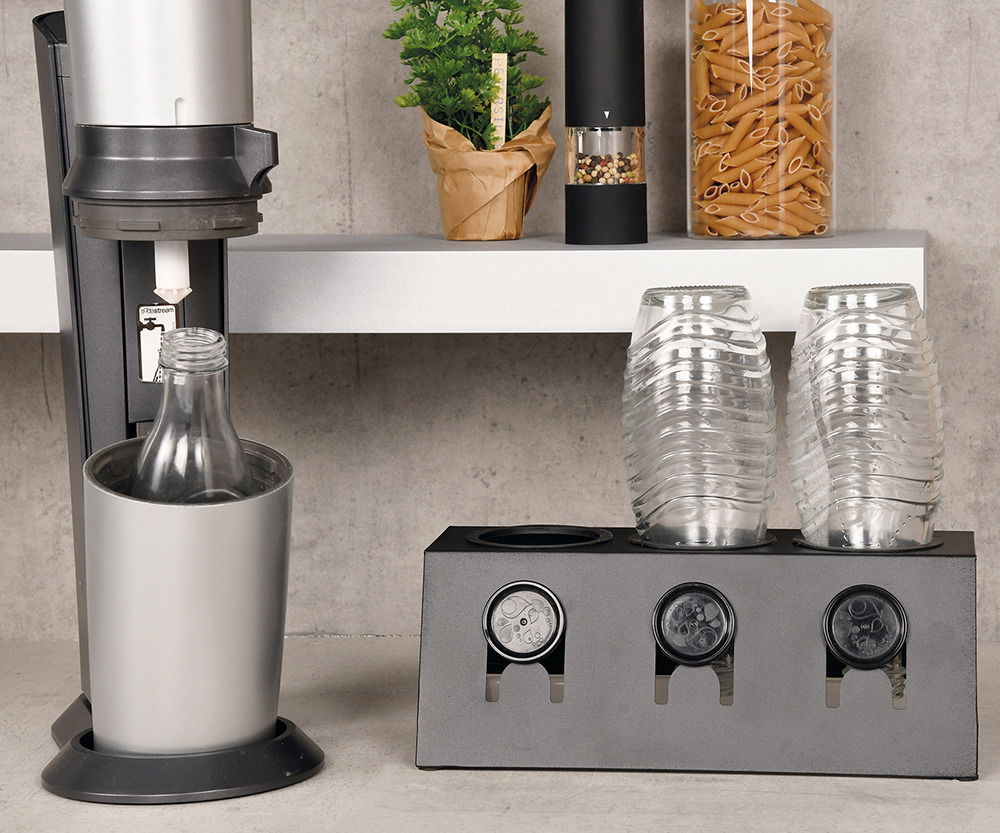 Kesper Flaschenhalter Flaschenhalter in schwarz matt, frontalansicht mit zwei umgedrehten Flaschen.