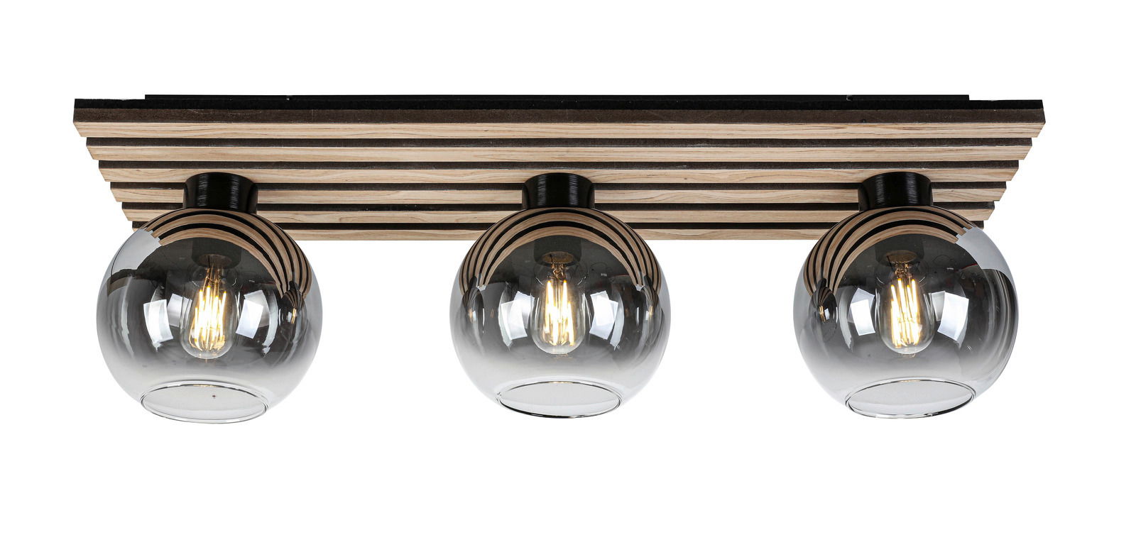 Moderne Deckenleuchte mit drei kugelförmigen Glaskörpern, von unten betrachtet.