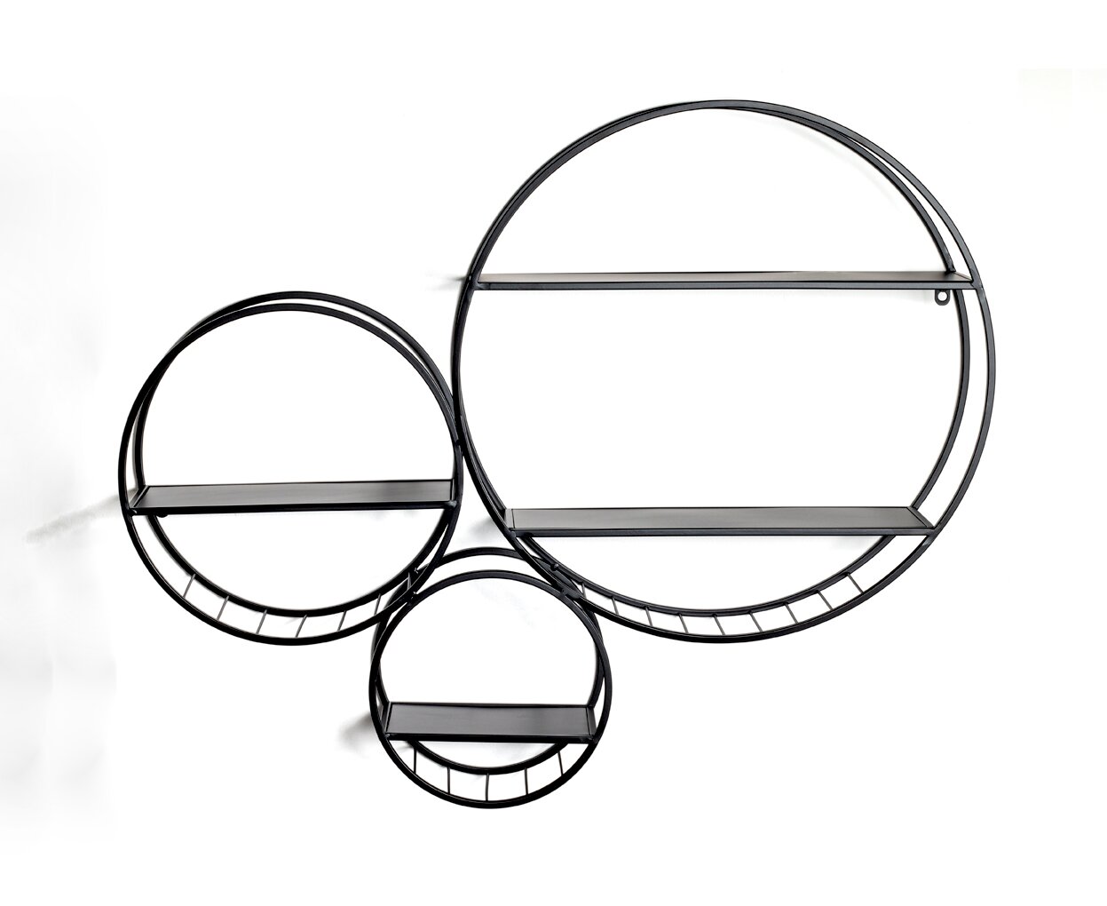 Dreiteiliges rundes Wandregal-Set aus schwarzem Metall mit integrierten Ablagen, frontale Ansicht vor weißem Hintergrund