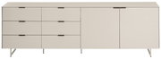 Modernes Sideboard in Hellgrau/Beige mit mehreren Schubladen und Türen, schwarzen Griffleisten und Metallfüßen, Frontansicht