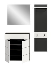 Modernes weißes Badezimmermöbel-Set mit Spiegelschrank, Hochschrank und Waschtischunterschrank mit geöffneten Türen, Frontansicht auf weißem Hintergrund