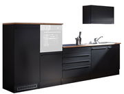 Moderner Küchenblock in schwarzem Design mit Holzarbeitsplatte, ohne Elektrogeräte, seitliche Perspektive