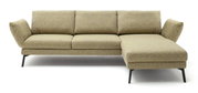 Beige Longchairkombination mit modernem Design, frontal betrachtet