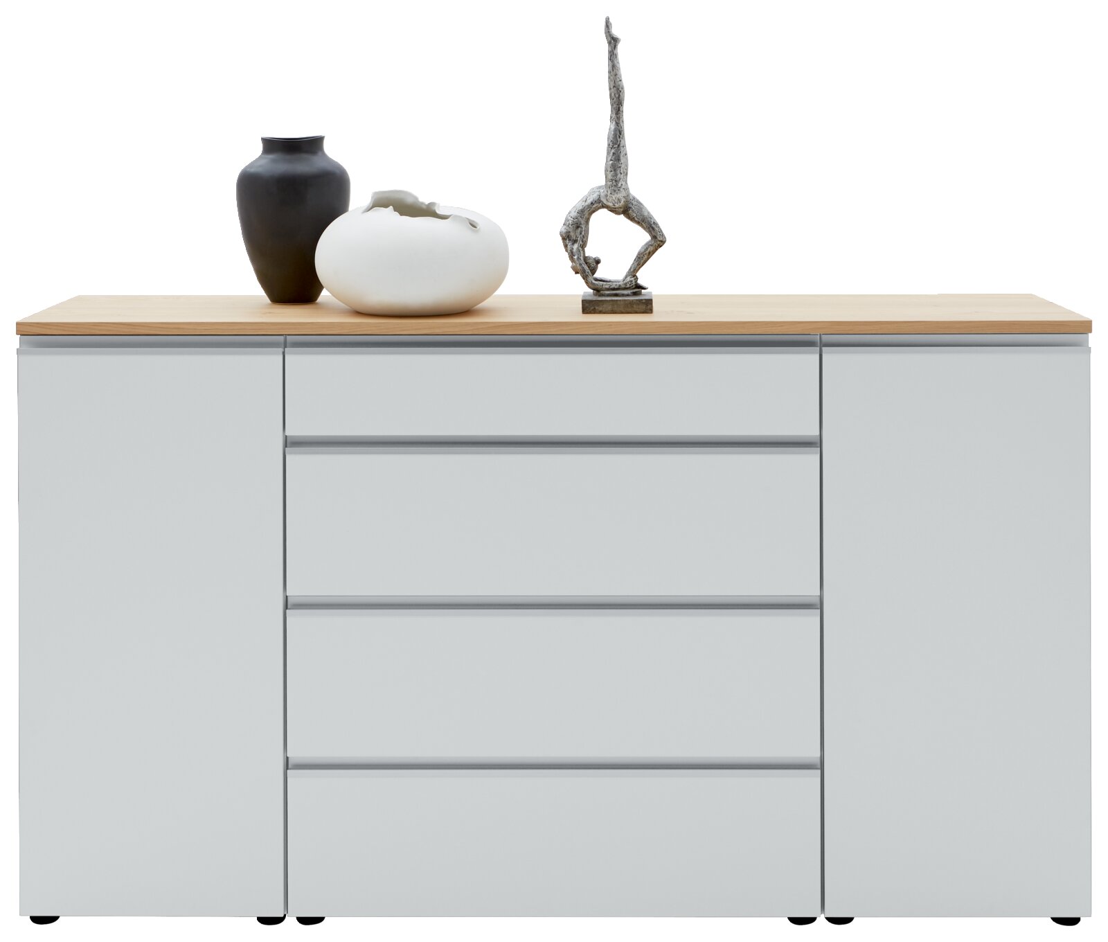 Frontale Ansicht eines modernen Sideboards mit weißer Oberfläche und Holzplatte, dekoriert mit zwei Vasen und einer Skulptur.