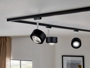 Schwarzer Schienenspot Aldan an der Decke montiert, seitliche Perspektive
