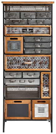 Hochkommode im industriellen Stil mit verschiedenen Schubladen und Fächern, frontal abgebildet.