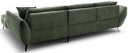 Rückansicht eines modernen, olivgrünen Stoffsofas mit abgerundeten Armlehnen, losen Rückenkissen und schlanken schwarzen Metallfüßen, fotografiert aus schräger Perspektive von hinten links.