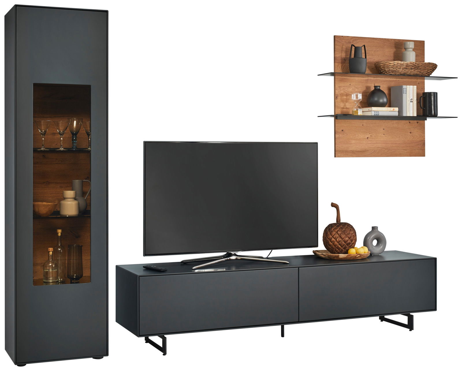 Valnatura Wandkombination LIVINO Moderne Wandkombination Valnatura LIVINO in dunklem Design mit Vitrine, TV-Board und Wandregal, frontal betrachtet.