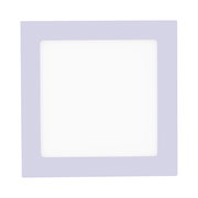 Quadratische Einbau- und Aufbauleuchte OSKAR in weißer Farbe, Ansicht von vorne.