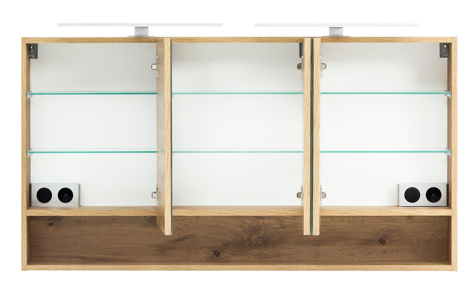 Spiegelschrank mit drei offenen Türen, Glasregalen und Steckdosen, Frontalansicht