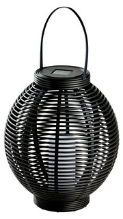 Schwarze Solar Laterne in Rattan-Optik mit Henkel, seitliche Perspektive