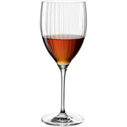 Rotweinglas POESIA 600ml, gefüllt mit Rotwein, seitliche Ansicht