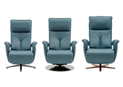 Drei blaue Relax-Sessel in Frontalansicht mit unterschiedlichen Fußgestellen.