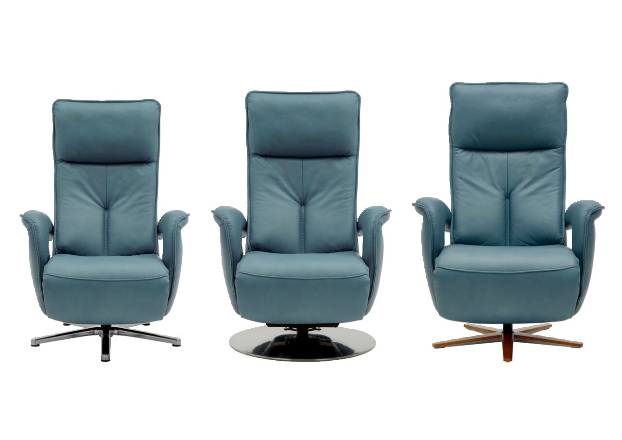 Drei blaue Relax-Sessel in Frontalansicht mit unterschiedlichen Fußgestellen.