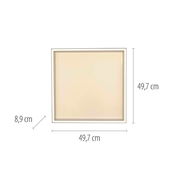 Quadratische Deckenleuchte Q-MAGONG in der Frontalansicht mit den Maßen 49,7 cm x 49,7 cm x 8,9 cm.