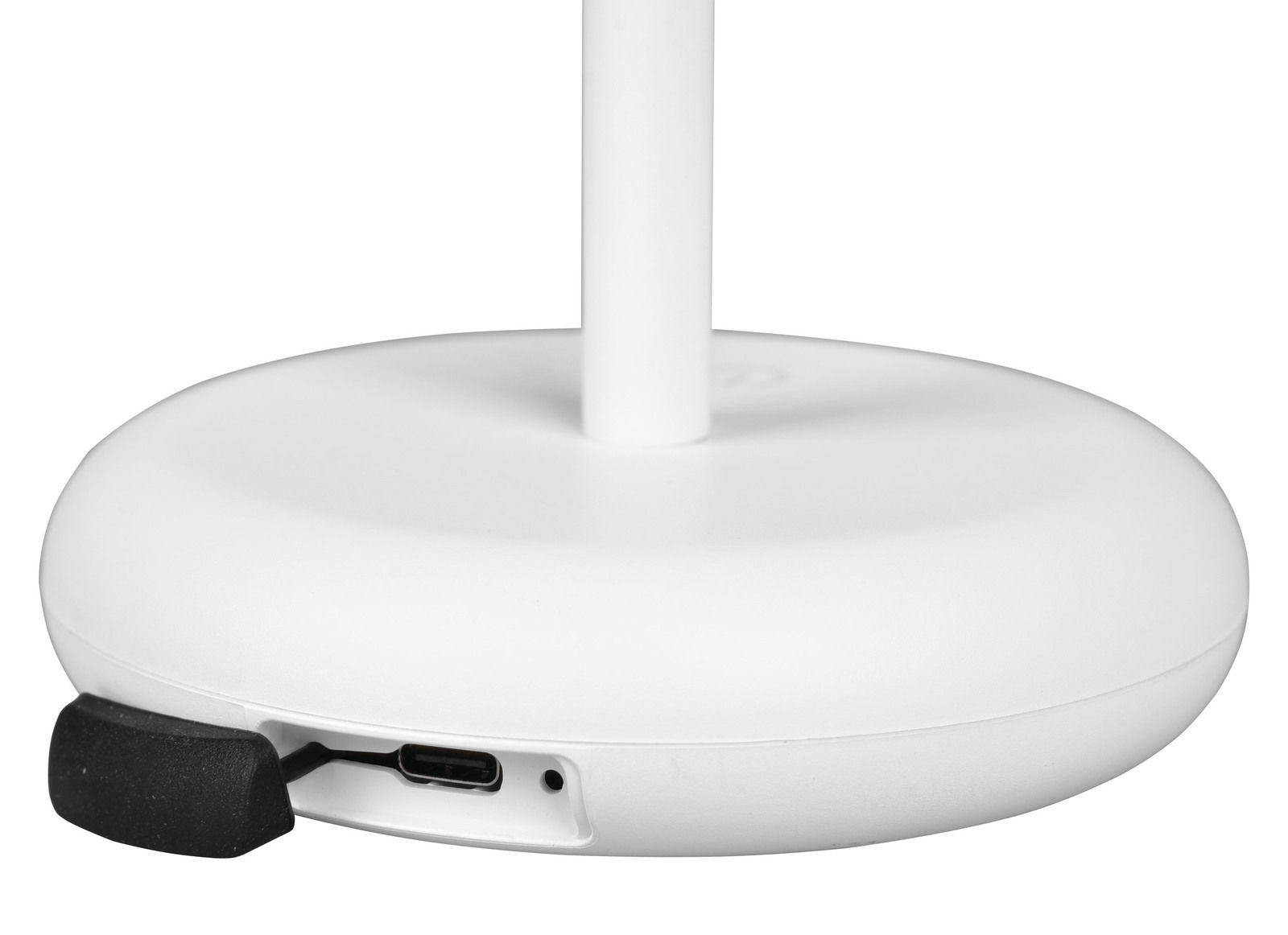 Nahaufnahme der Basis einer weißen Akku-Tischleuchte Elliot mit USB-Anschluss, seitliche Perspektive