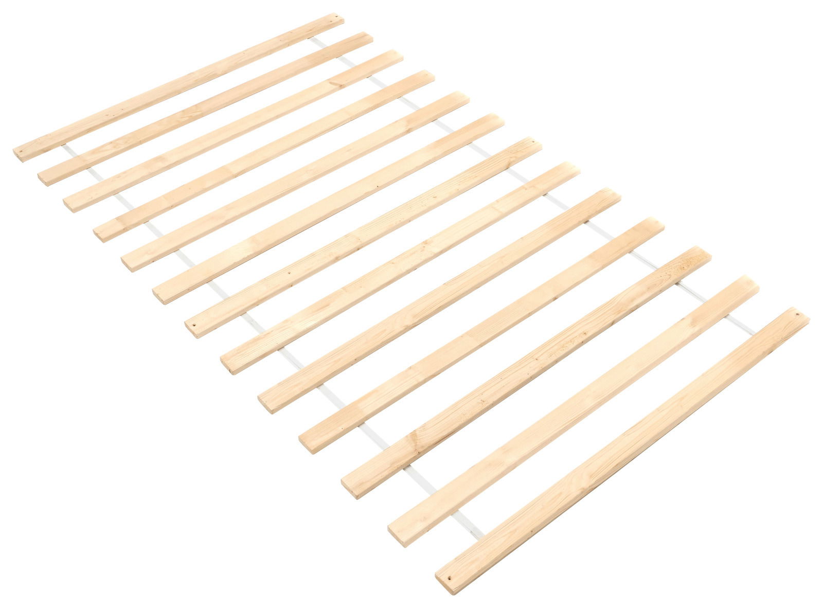 Rollrost aus hellem Holz in schräger Perspektive