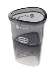 Messbecher 4cl von Dr. Oetker, dreieckige Form, seitliche Perspektive