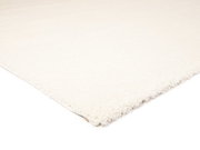 Weißer Teppich Soft Dream, Nahaufnahme aus seitlicher Perspektive