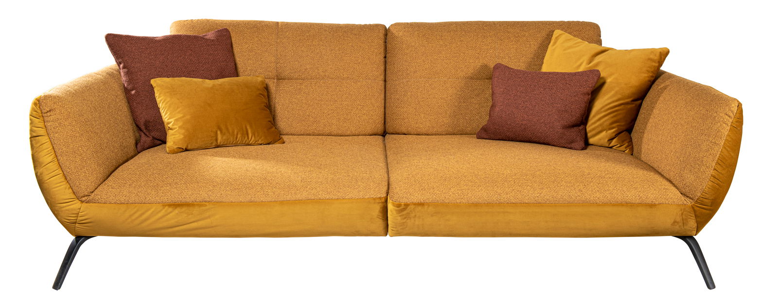 Megasofa in senfgelber Farbe mit vier Kissen, frontal betrachtet