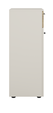 Seitenansicht eines Aktenschranks mit Schloss auf der linken Seite, in neutraler Farbe.