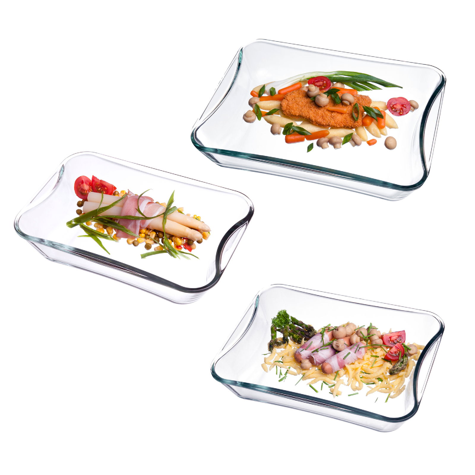 Drei rechteckige Glas-Brat- und Backschalen, gefüllt mit verschiedenen Gerichten, aus der Vogelperspektive fotografiert.