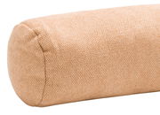 Nahaufnahme einer beigen Zugluftrolle aus 100% Polyester, seitliche Perspektive.