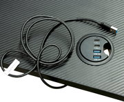 Gaming Tisch mit integrierter USB- und Typ-C-Anschlussleiste, Draufsicht