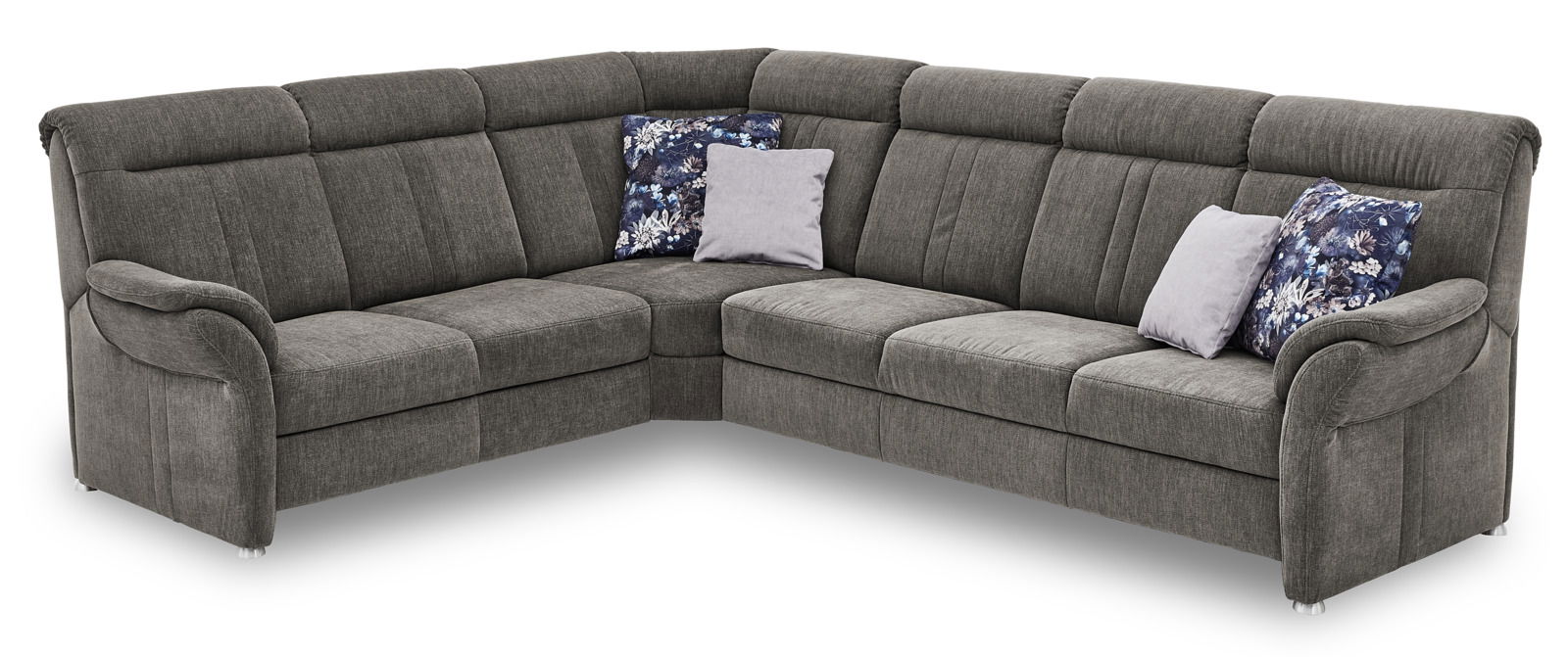 Graue Polsterrundecke mit zwei gemusterten und zwei einfarbigen Kissen, Perspektive von vorne links