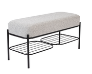 Graue Sitzbank mit schwarzem Metallgestell und zwei Ablagen, seitliche Perspektive