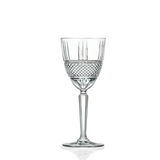 Kristallglas mit elegantem Schliffmuster, seitliche Perspektive