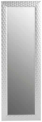 Rechteckiger Spiegel mit dekorativem, silbernem Rahmen in Wabenstruktur, frontal abgebildet.