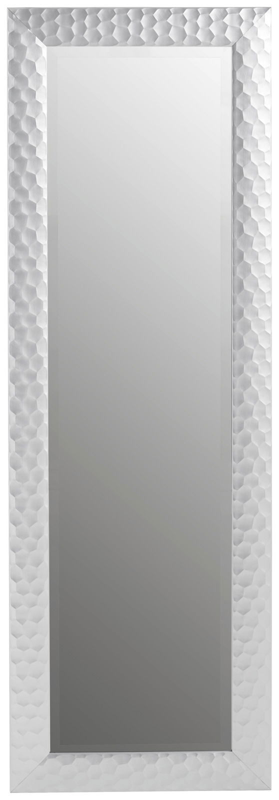 Rechteckiger Spiegel mit dekorativem, silbernem Rahmen in Wabenstruktur, frontal abgebildet.