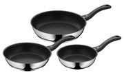 Dreiteiliges Pfannen-Set aus Edelstahl mit Antihaftbeschichtung, bestehend aus Pfannen in den Größen 20 cm, 24 cm und 28 cm, in einer leicht schrägen Draufsicht.