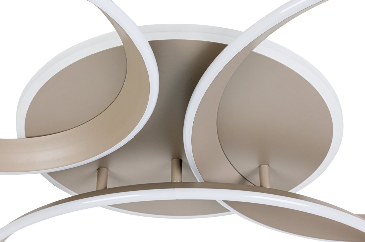 Moderne led-plafondlamp met een gebogen vormgeving, gezien van onderaf.