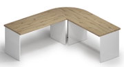 L-förmiger Wangenschreibtisch mit Holzoptik-Oberfläche und weißen Seitenwangen, Perspektive von oben