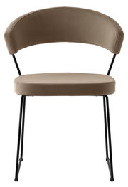 Moderner Stuhl mit braunem Polster und schwarzem Metallgestell, Frontalansicht